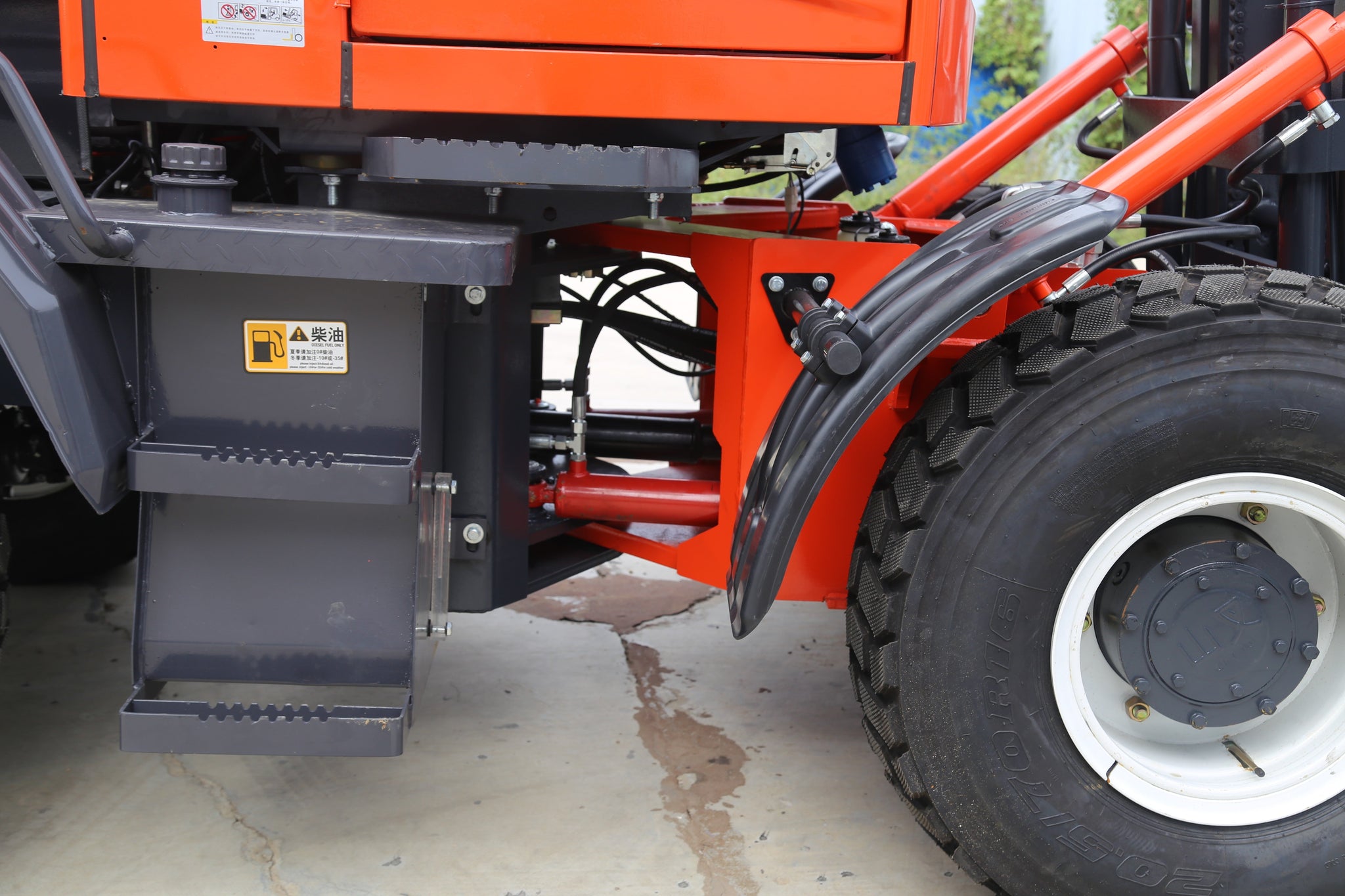 Liugong-35 All-terrain forklift