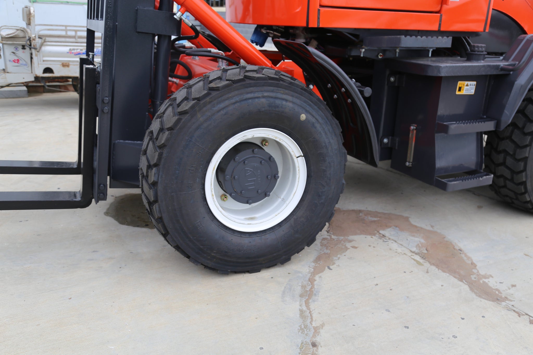 Liugong-35 All-terrain forklift